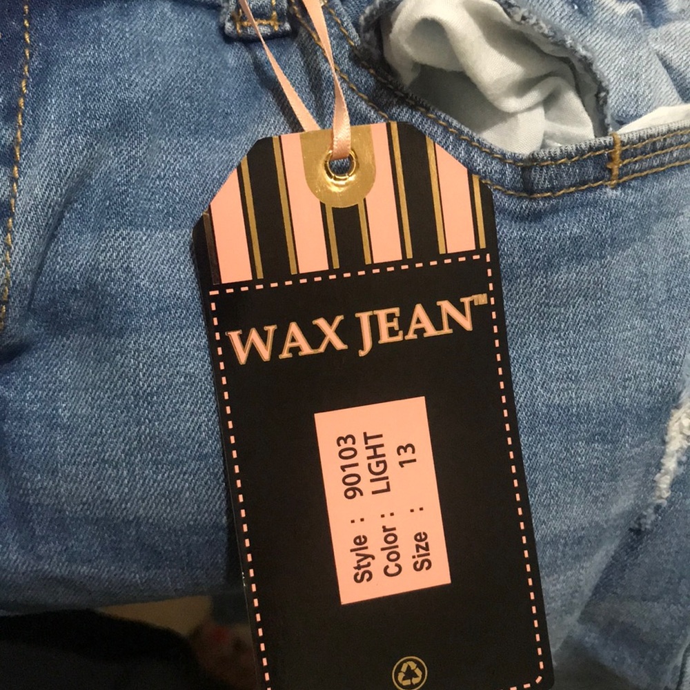 Jeans - Picture 3 of 3